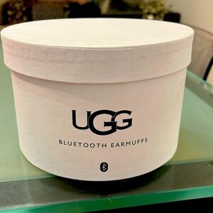 UGG Bluetooth Earmuffs